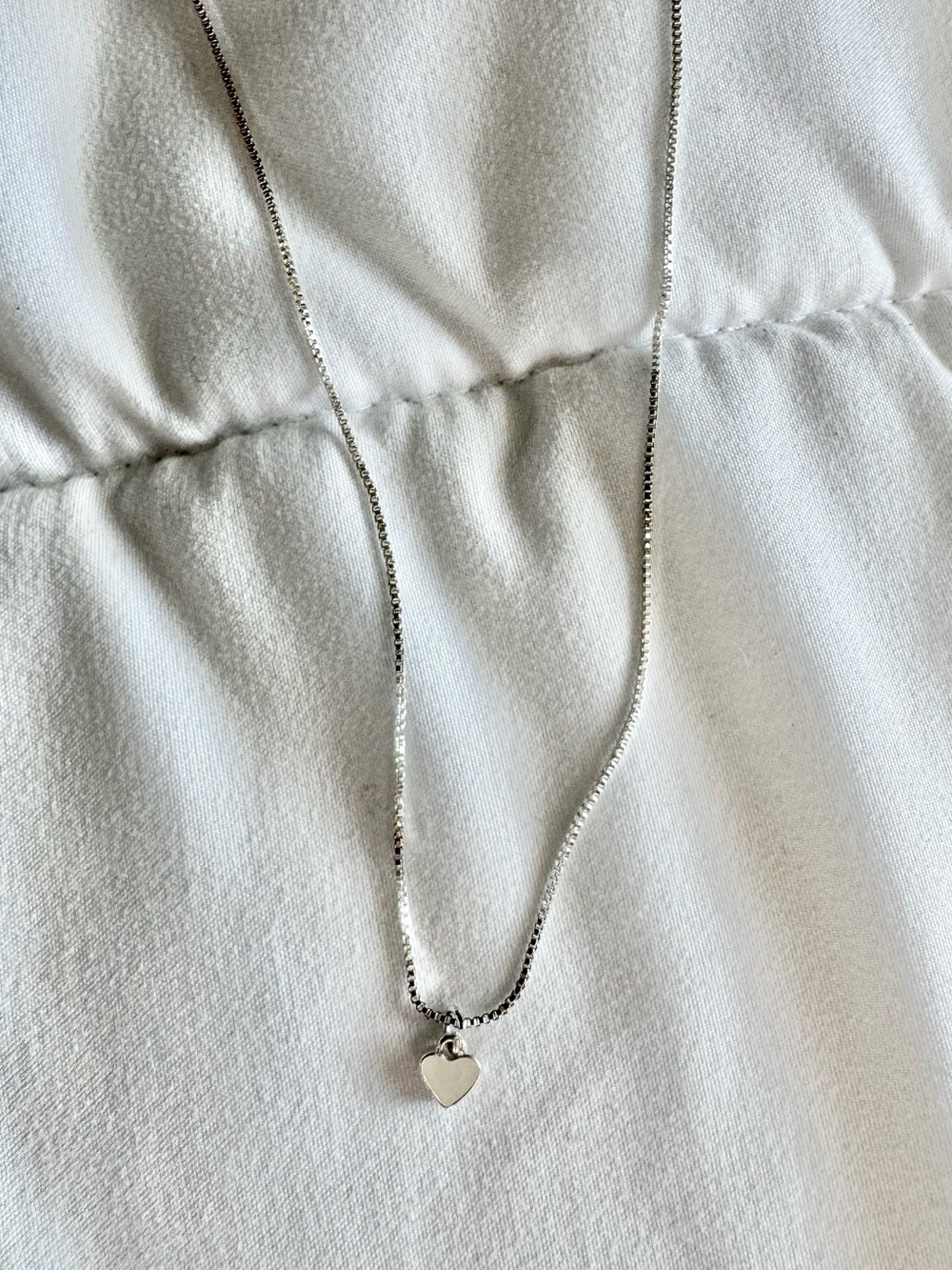 H&M Mini Cream Heart Pendant Necklace on Snake Chain